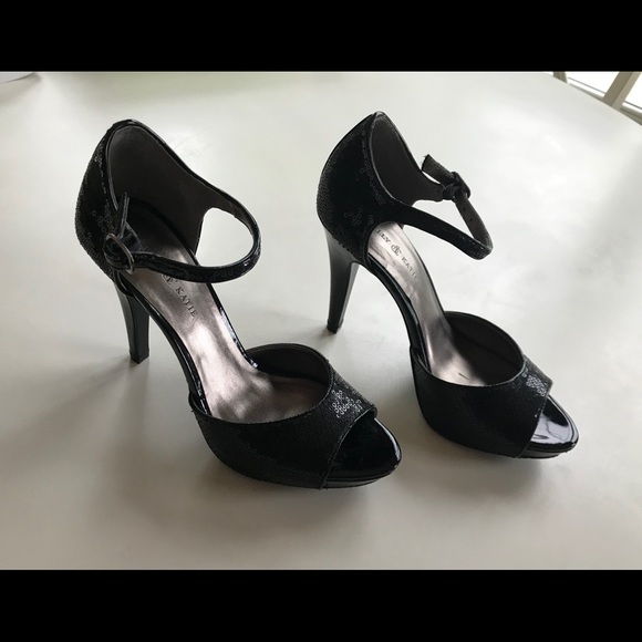 🌿KELLY & KATIE Black heels. Worn once! - Picture 4 of 7